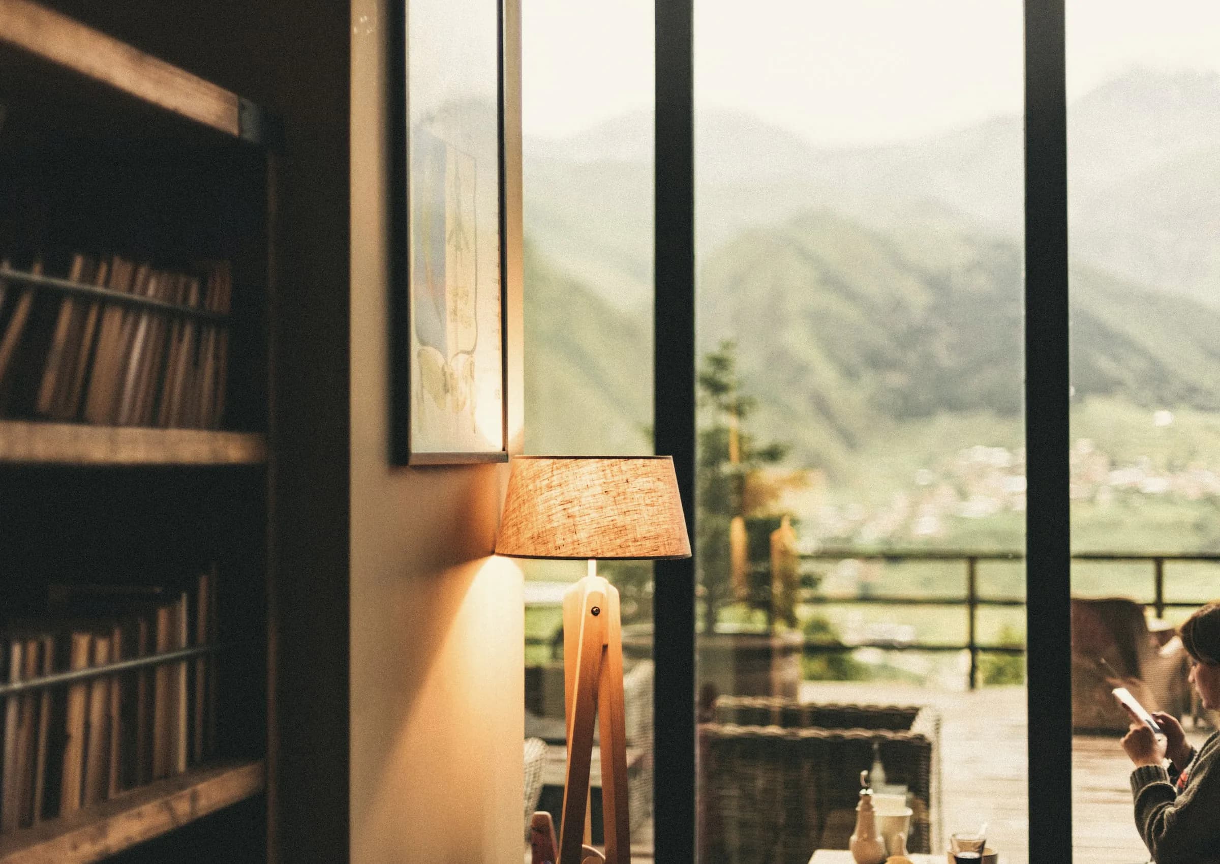 Bibliothèque ouverte sur la vallée